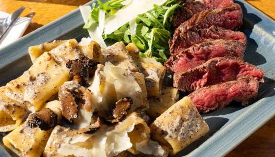 Agence M Com Marseille Fuxia Marseille Restaurant Epicerie Trattoria Italienne tagliata boeuf rigatoni truffe